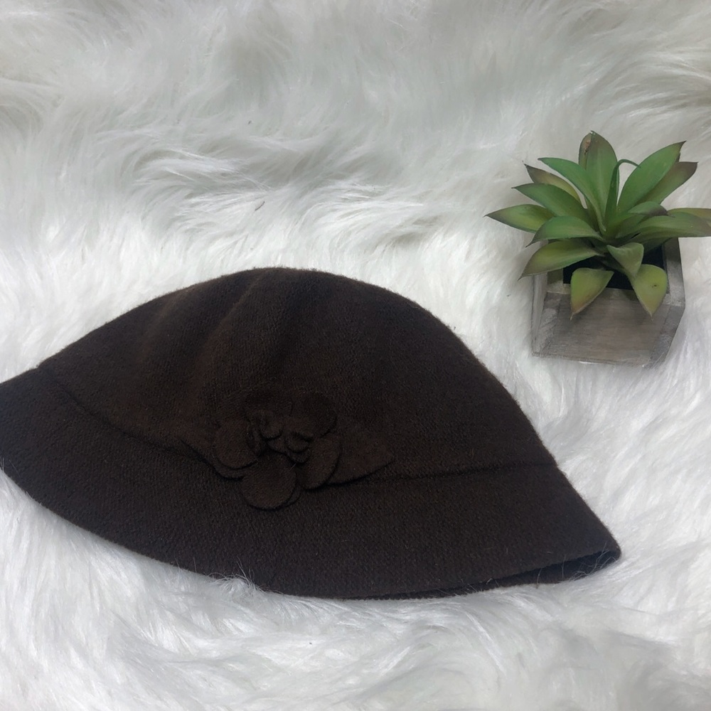 August brown wool blend hat